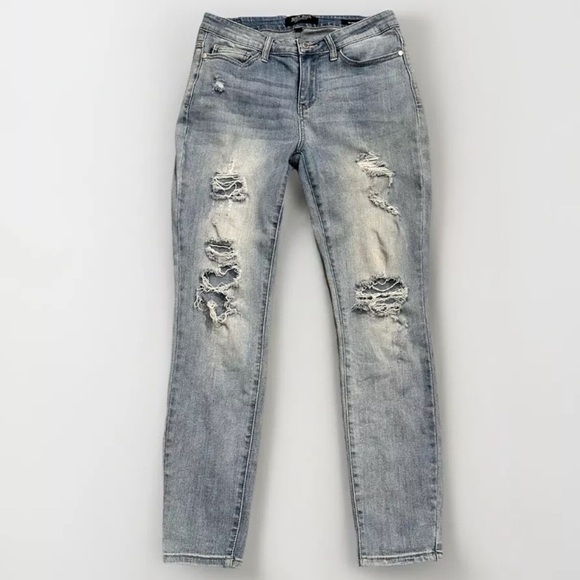Judy Blue Denim - Judy Blue Distressed Jeans Women's Size 29 Faded Skinny Fit Ripped Light Denim